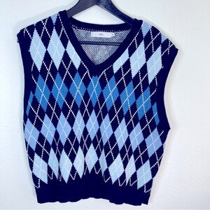 ADIKA Argyle Sweater Vest V Neck Checkered Pattern get that preppy look